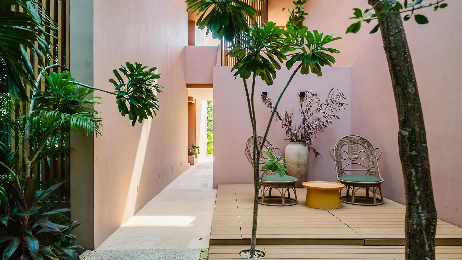 Divine 2Br W Pool Gym Yoga Classes Restaurant Tulum 0*,  Mexico