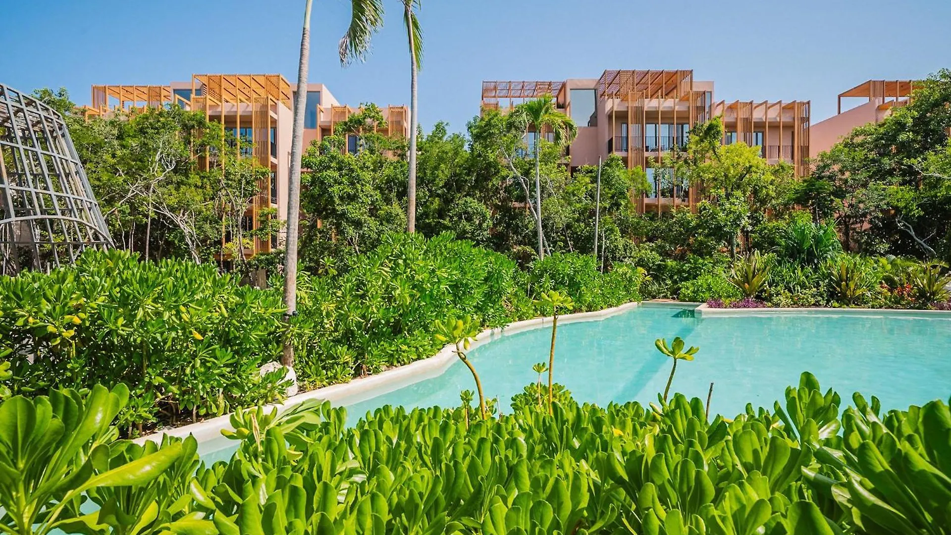 Divine 2Br W Pool Gym Yoga Classes Restaurant Tulum