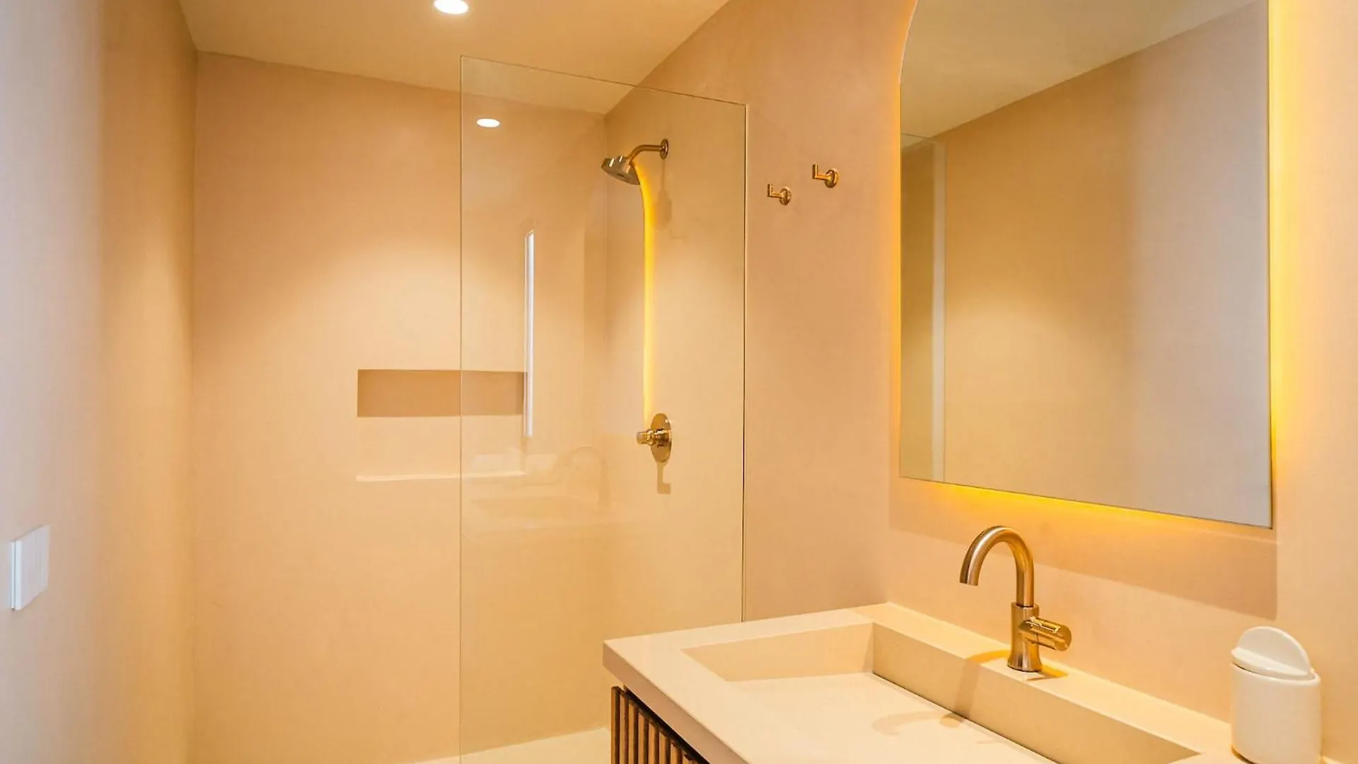 Divine 2Br W Pool Gym Yoga Classes Restaurant Tulum