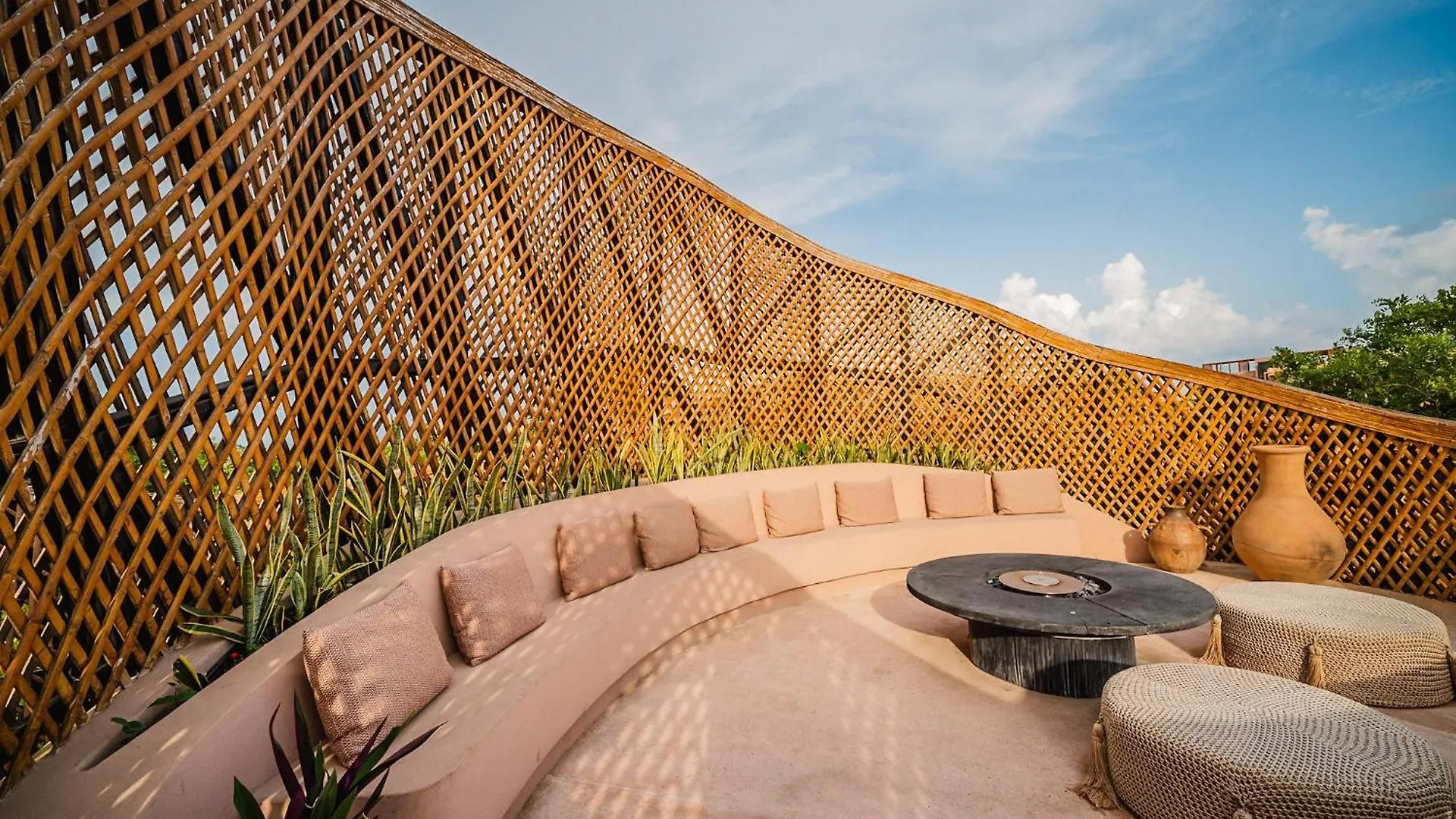 Divine 2Br W Pool Gym Yoga Classes Restaurant Tulum Mexico