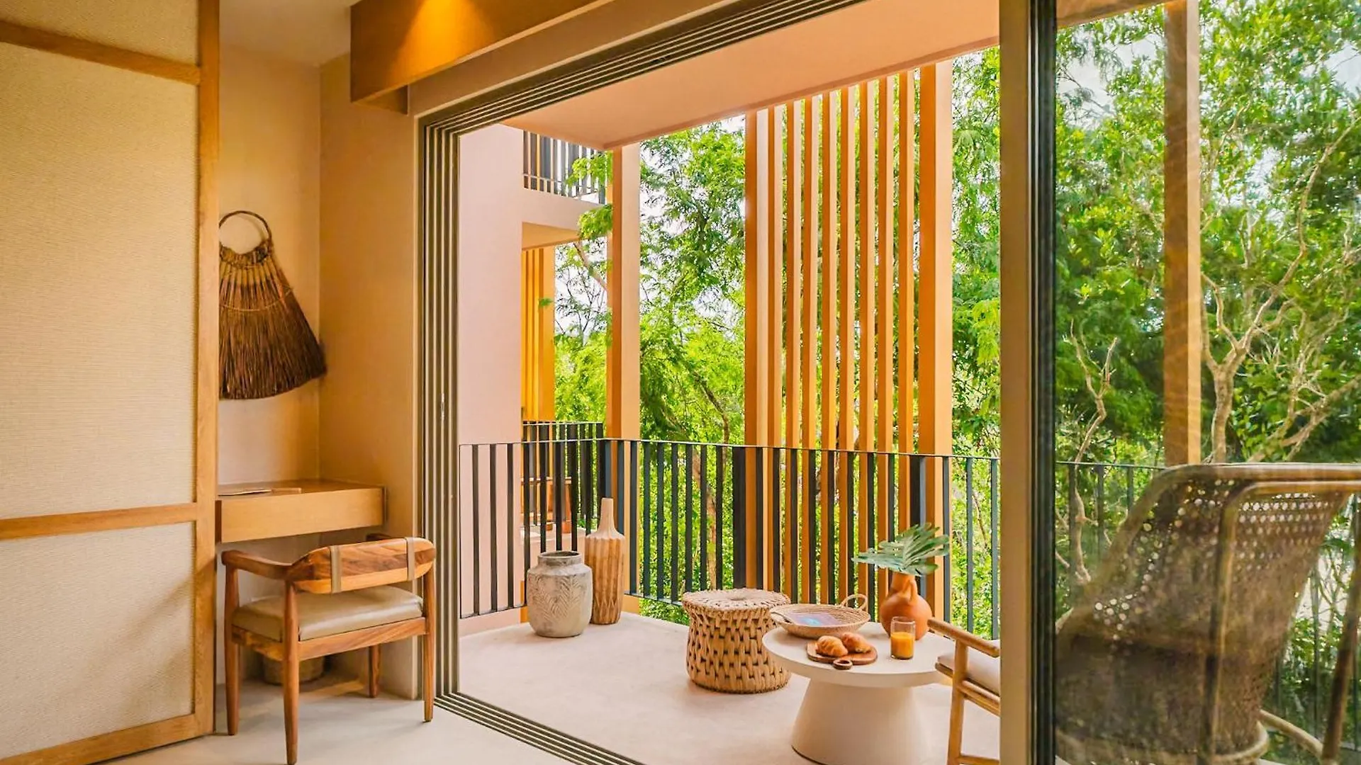 Divine 2Br W Pool Gym Yoga Classes Restaurant Tulum